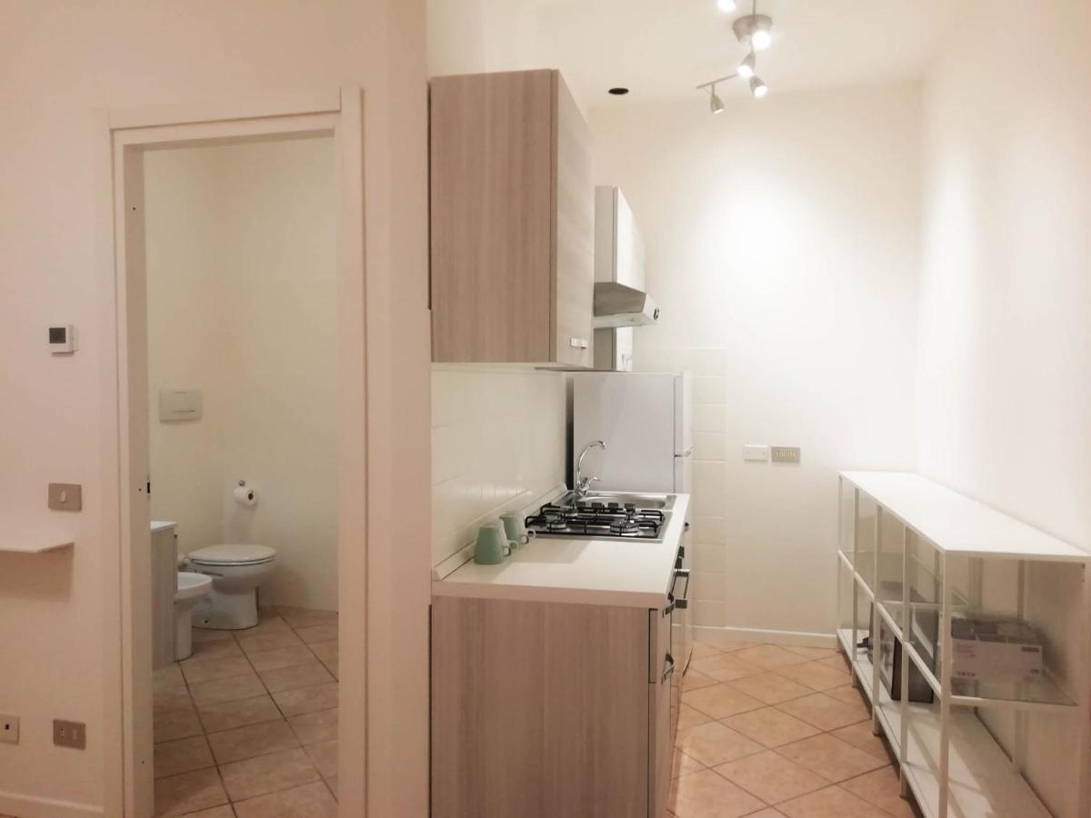 Mistrangelohome 3 - Appartamento In Pieno Centro Savona Eksteriør bilde