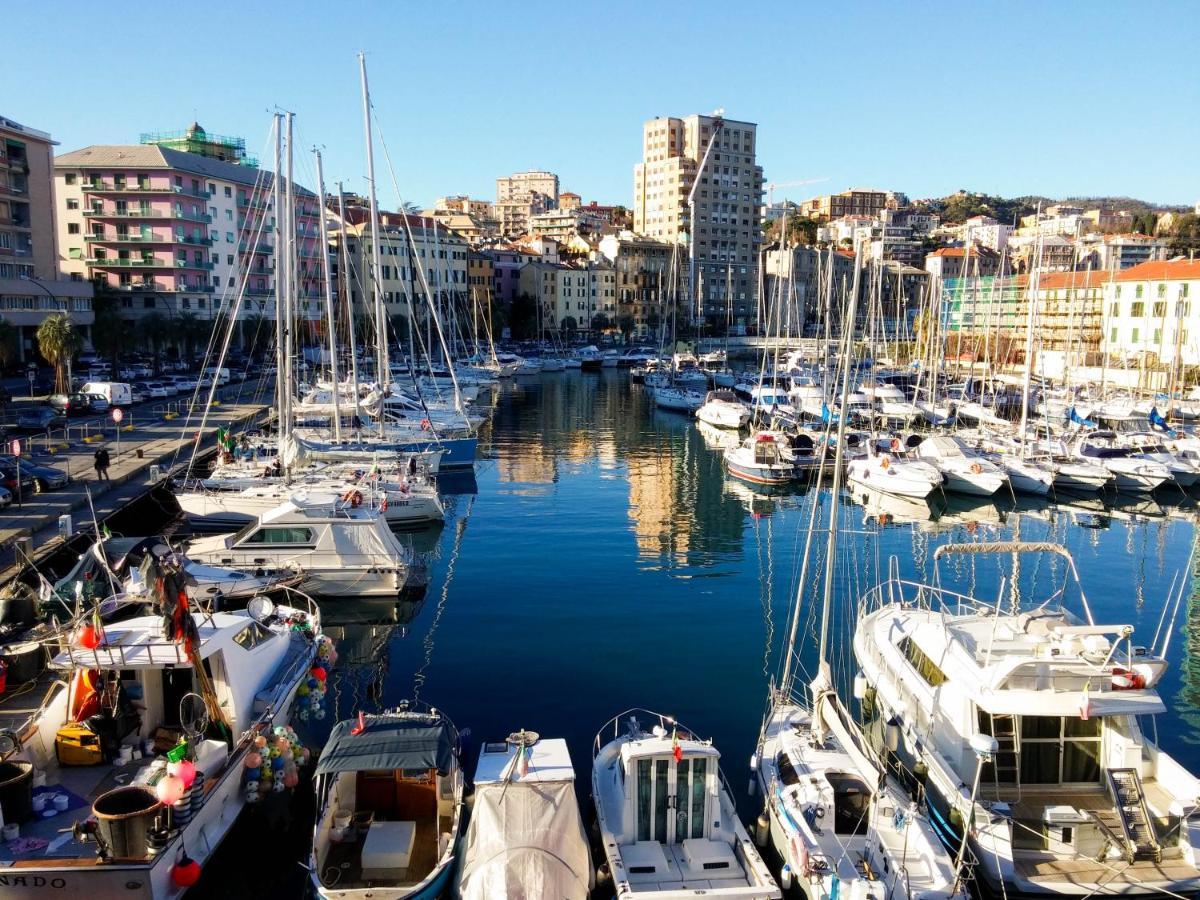 Mistrangelohome 3 - Appartamento In Pieno Centro Savona Eksteriør bilde